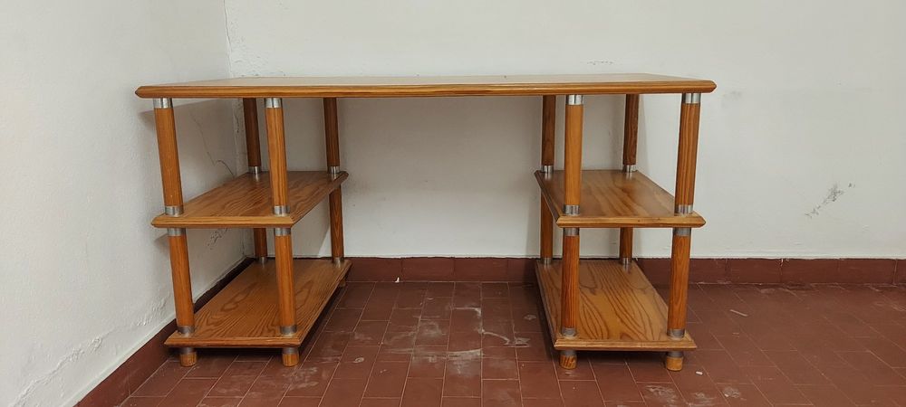 Mesa tipo secretária