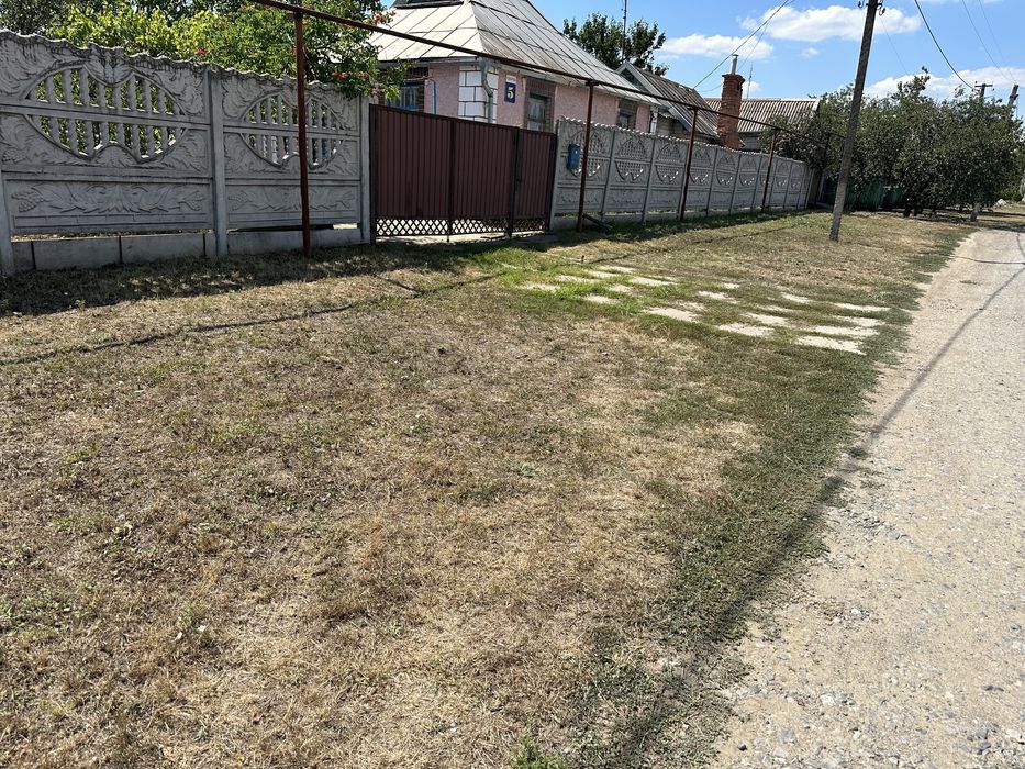 Продаж житлового будинку