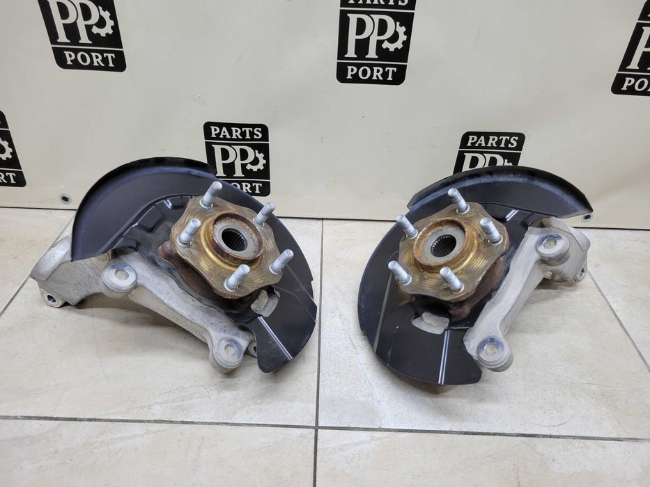 Цапфа кулак передній передний Nissan Rogue T33 2021 2022 2023 2024 3К