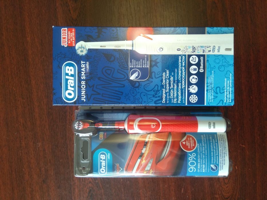 Дитячі електричні  зубні щітки Oral-B , Junior Smart