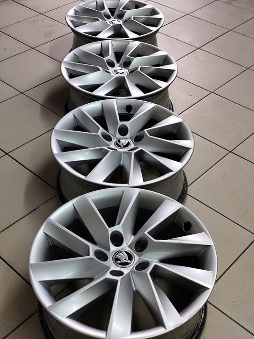 Диски R-17 5*112 7j et40 цо57,1 (Skoda, Volkswagen, Audi, Seat)