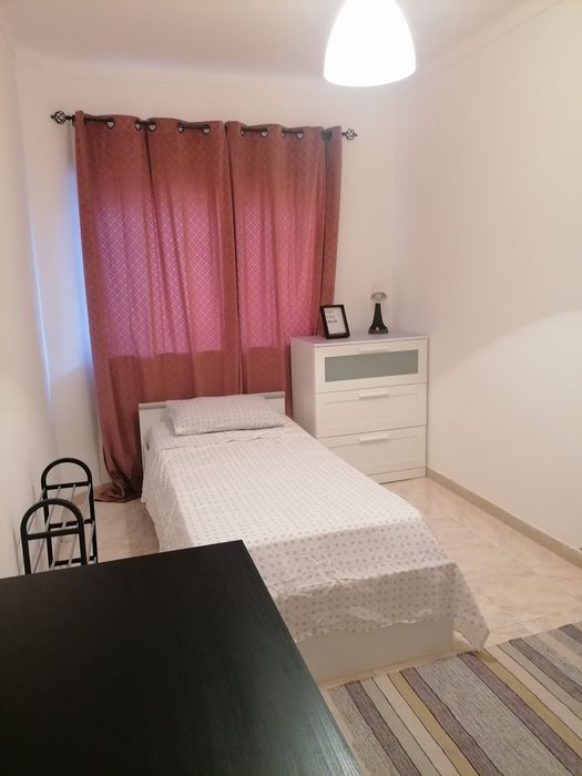 Quarto, Rua Pedro Soares 1