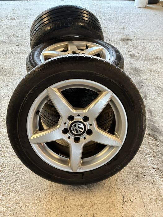 Komplet felgi wraz z oponami