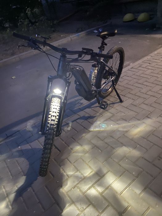 Продам велосипед Giant в отличном состоянии