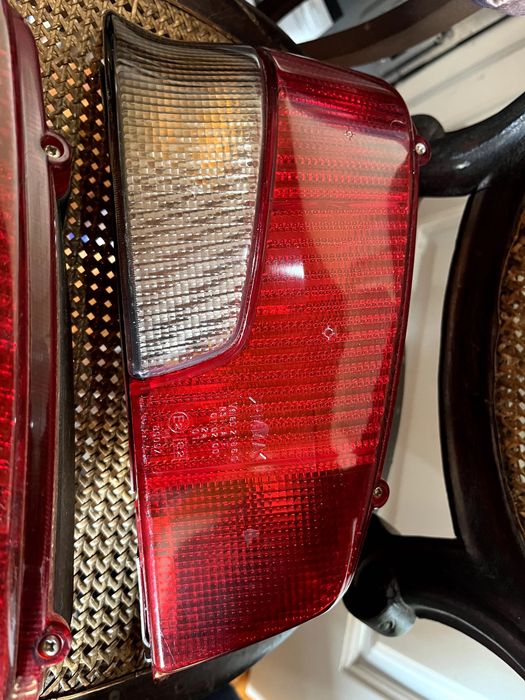 Opticas frontais e traseiras Direita e Esquerda Peugeot 106