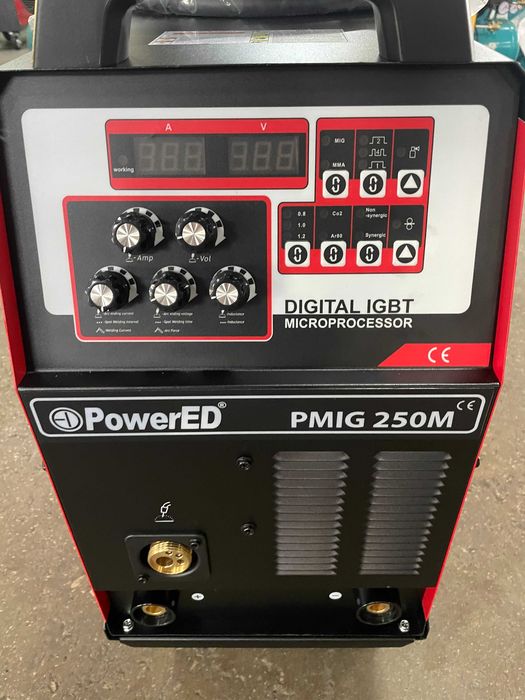 Semi automática POWERED PMIG 250M