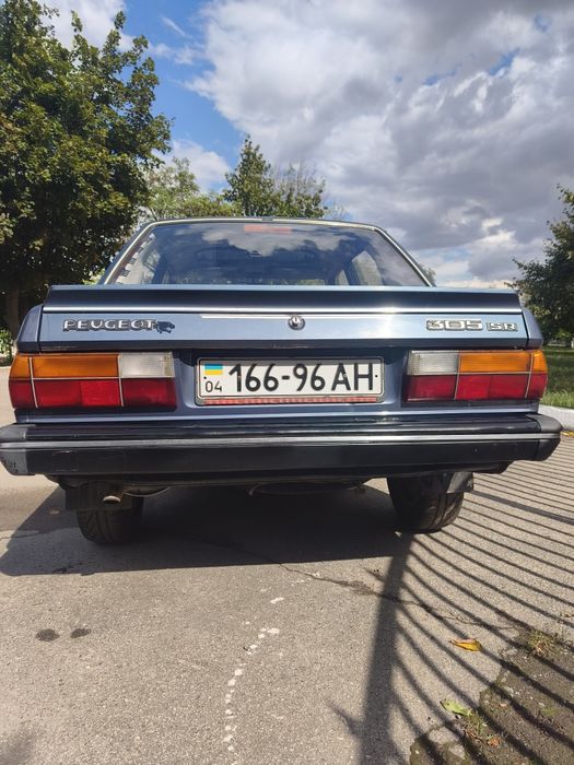Пежо 305sr 1987року