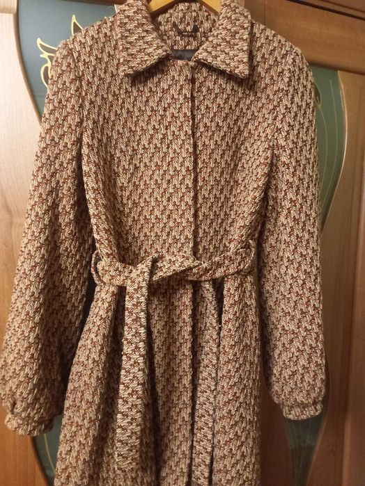 Пальто жіноче, тканина типу "перепліт", нове