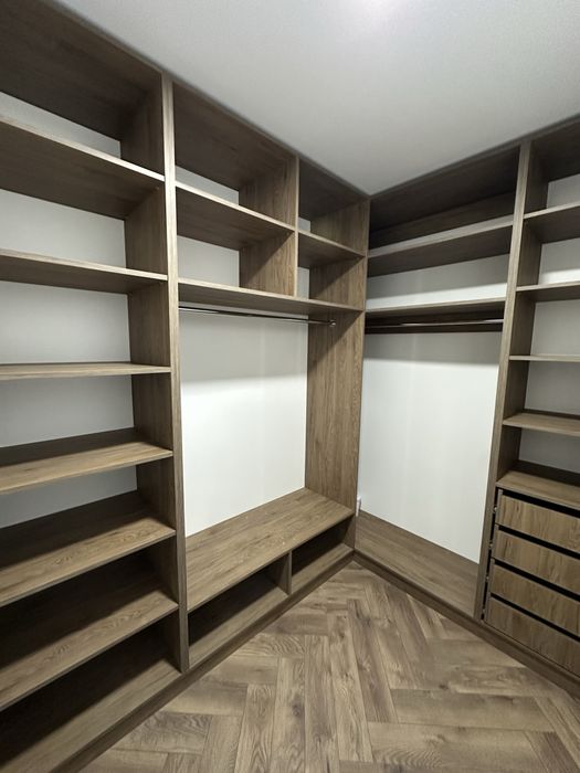 Продається дизайнерська 3 км квартира площа 90м2