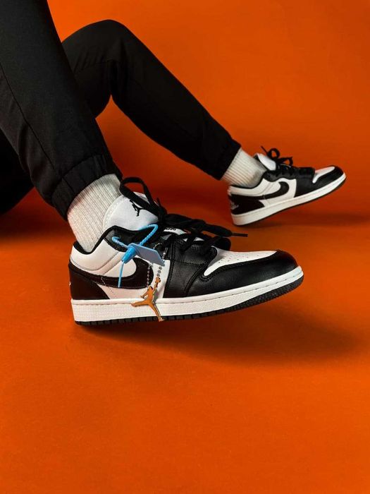 Nike Air Jordan 1 Low Black/White