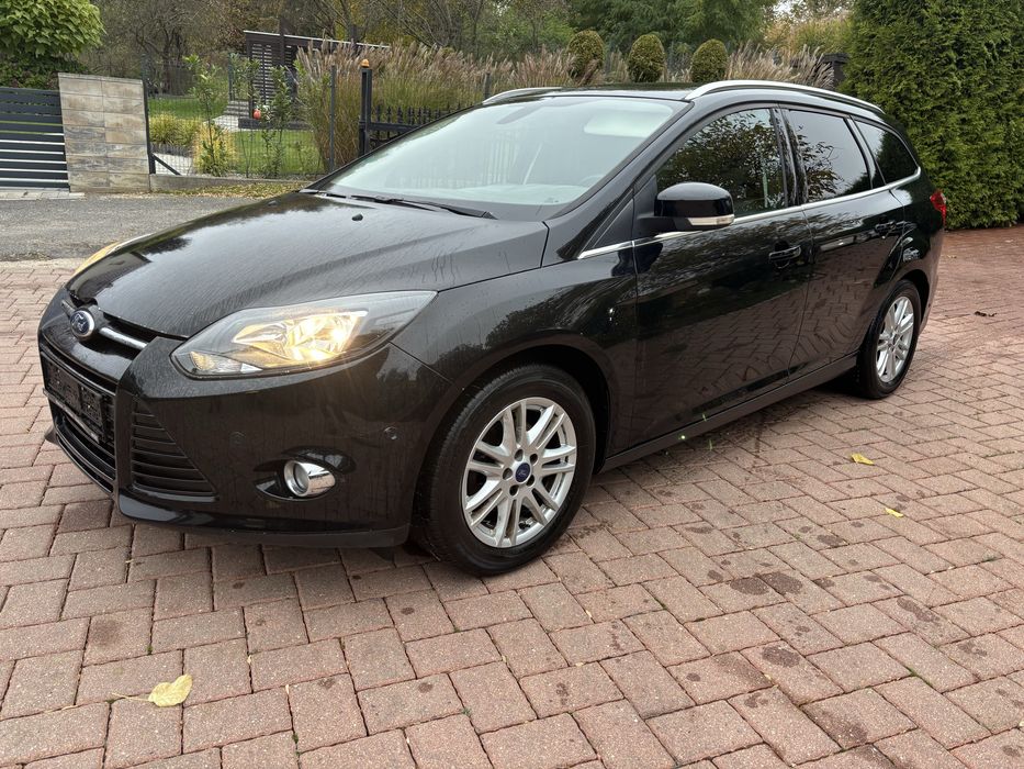 Ford Focus  2014 rok Klimatronik