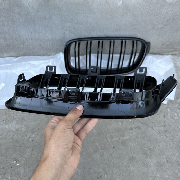 Решотки ноздрі бмв е60 е39 е46 е90 е91 е61 f10 f11 f18 f30 f31 f35 e53