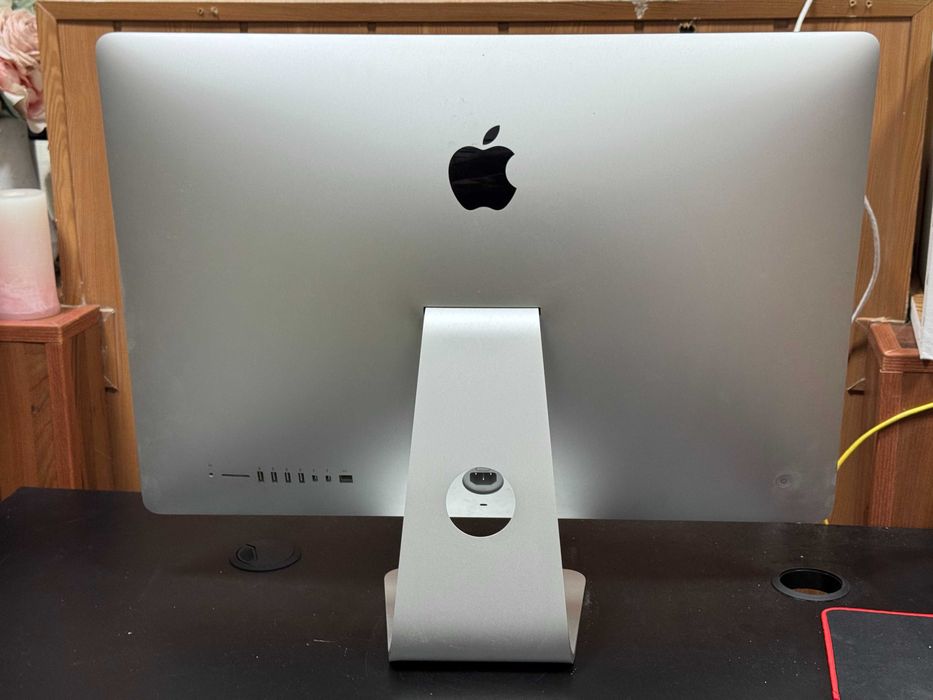 iMac (Retina 5K, 27-inch, Late 2015) i5 3.5 ОЗУ 16GB R9