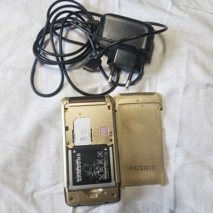 Мобильный,Samsung S3600,зарядк,фарфор, статуэтк, sharp