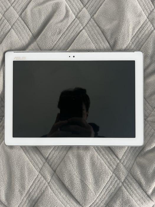 Планшет Asus.   !