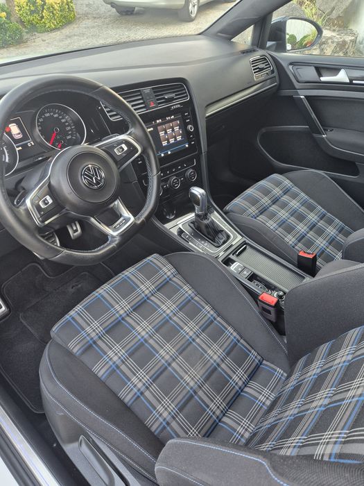 VW GOLF GTE 7.5 280cv