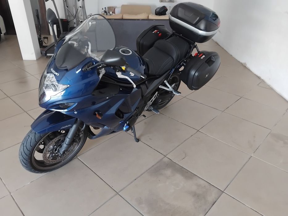 Vendo Suzuki GSX1250 FA