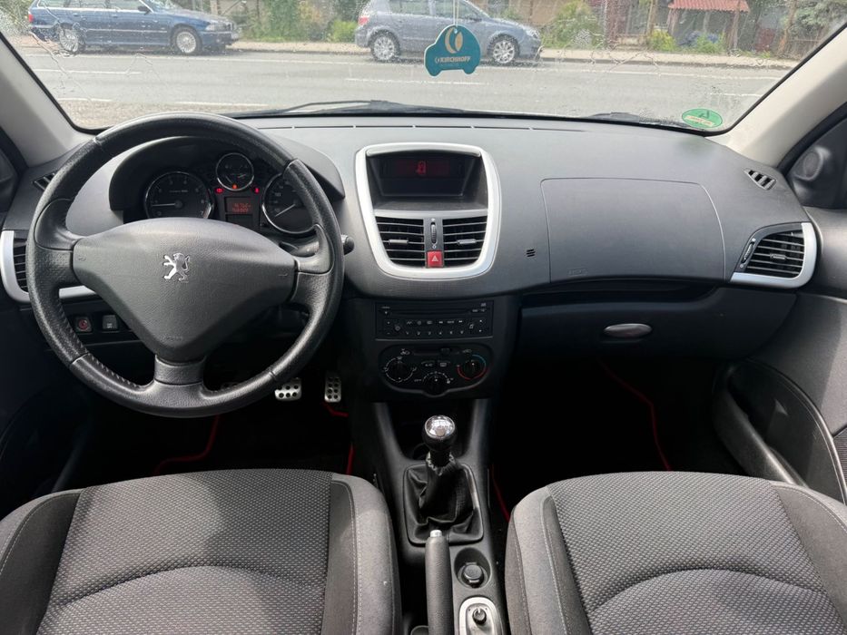 PEUGEOT 2012 1.4 BENZYNA Stary pancerny silnik Klima stan bdb