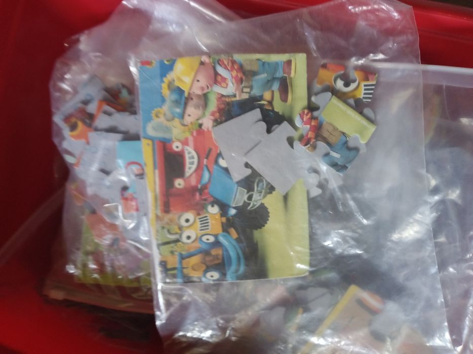 Oddam za darmo 29 układanek puzzli