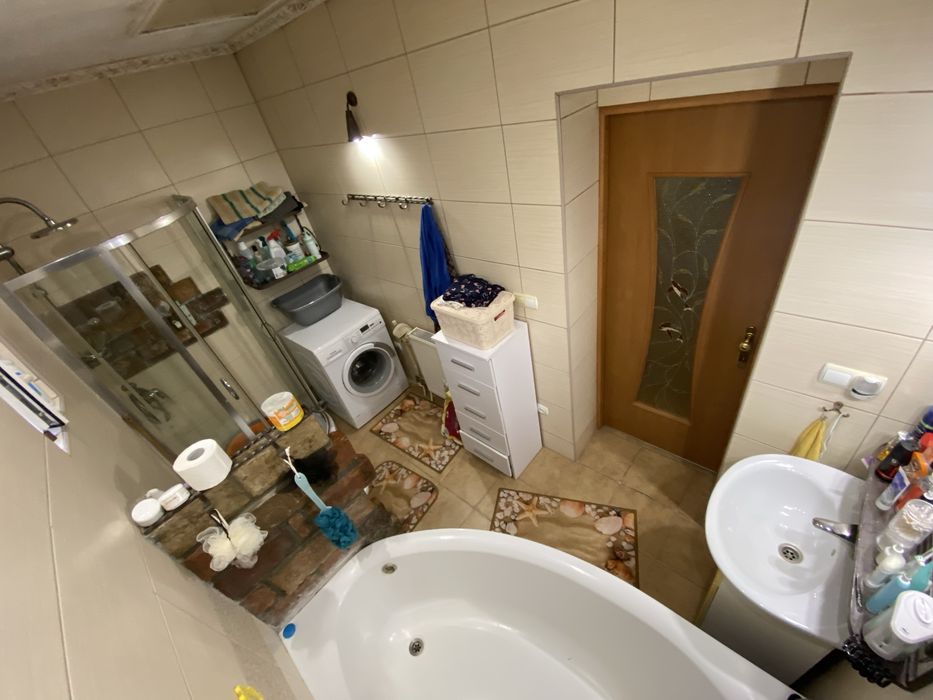 Продам будинок у передмісті Берегова с. Гут