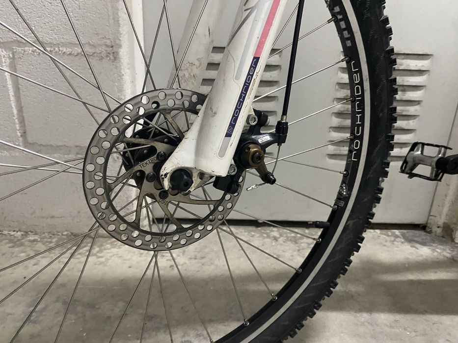 Bicicleta BTT Rockrider 5.3 - Travões de Disco - Transmissão SRAM X5