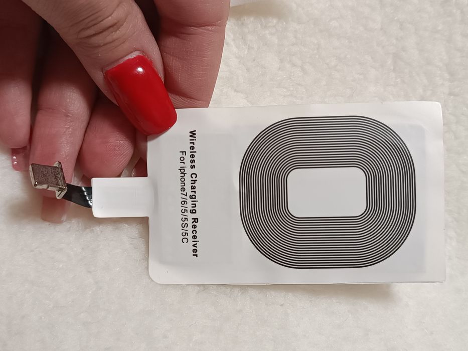 Накладка для бесконтактной зарядки для Айфона