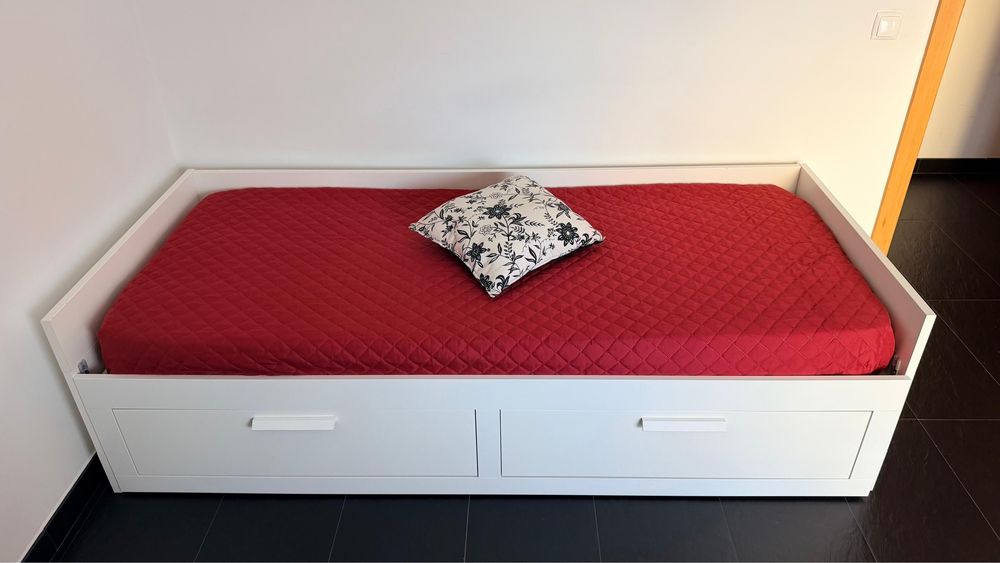 Cama Ikea Brimnes Impecavél