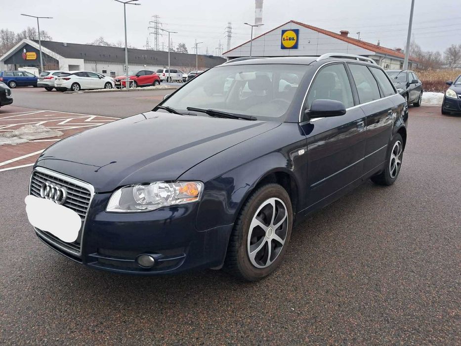 AUDI A4  B7  2005 r  2,0 B  KOMBI Klima Elektryka Hak 2komplety kół