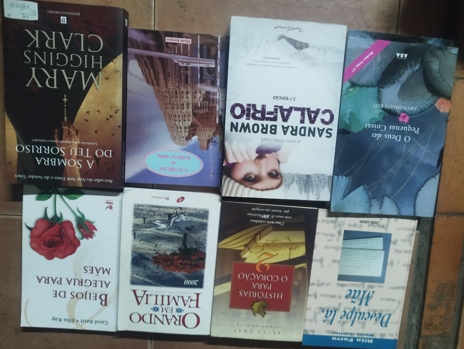 Livro de vários temas