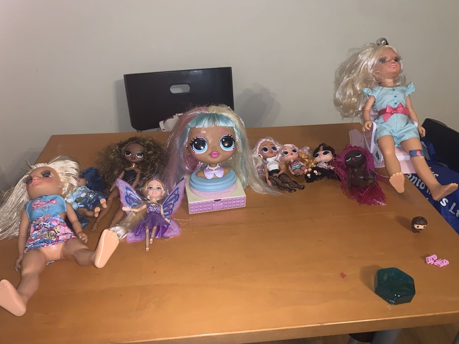 Bonecas crianca (L.O.L, Nancy e Barbie)