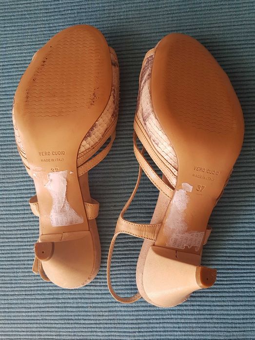 CHERRY Boutique, wloskie buty, skora, r. 37 (24 cm), JAK NOWE