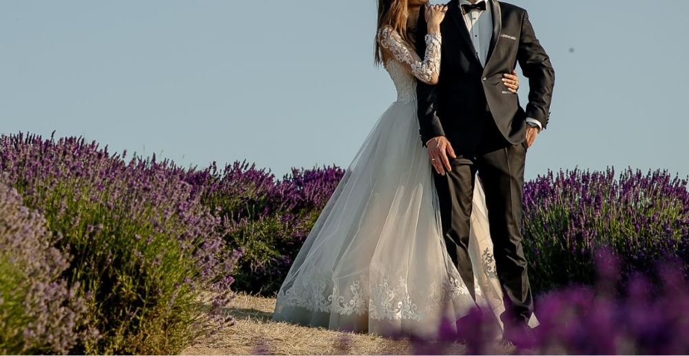 Suknia ślubna brzoskwiniowa r.34/36