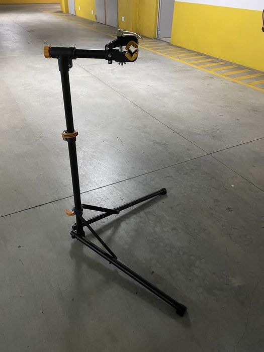 Suporte para manutenção de bicicleta