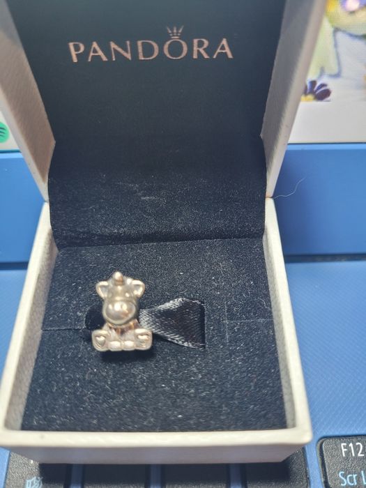 Pandora charms jednorożec