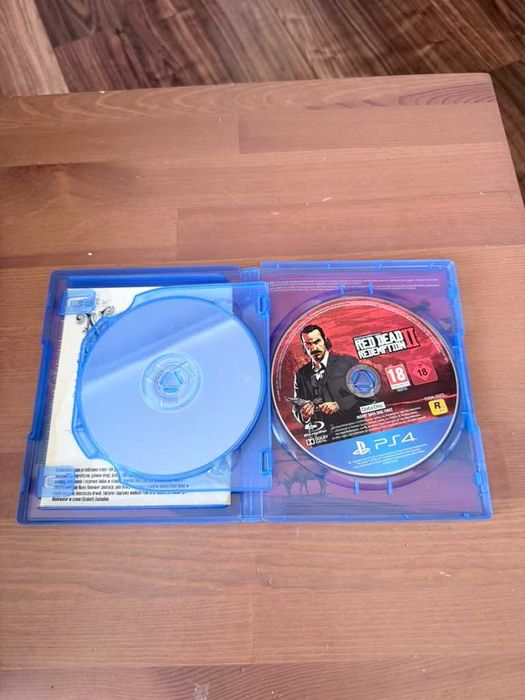 Red Dead Redemption 2 PS4 – 2 płyty + mapa, komplet