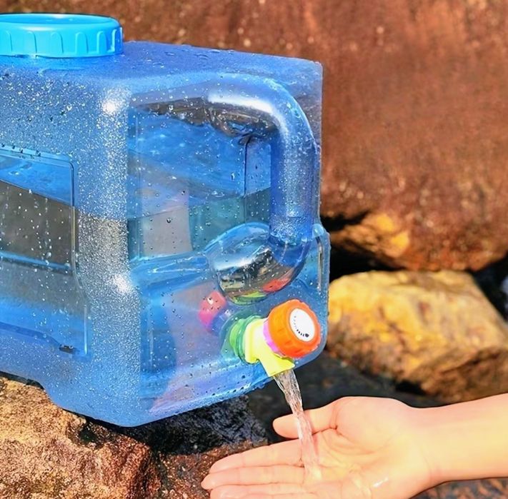 Канистра для воды с краником 25л