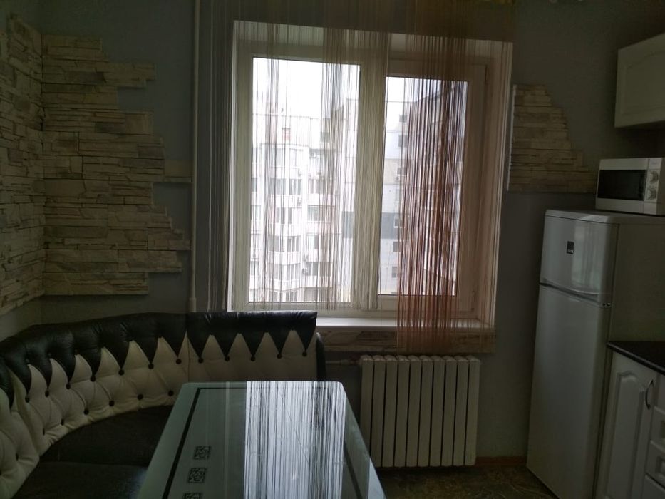 Сучасна квартира в Центрі міста .