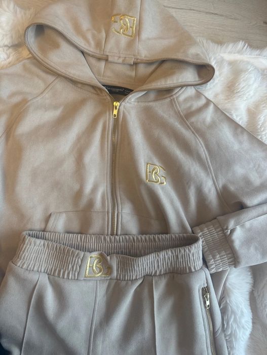 Komplet spodnie i bluza