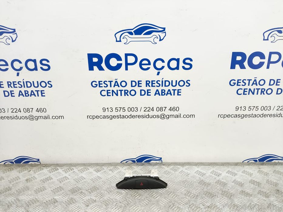 Modulo Interruptor Botão Luz De Emergência 4 Piscas Mazda MX 5 NC
