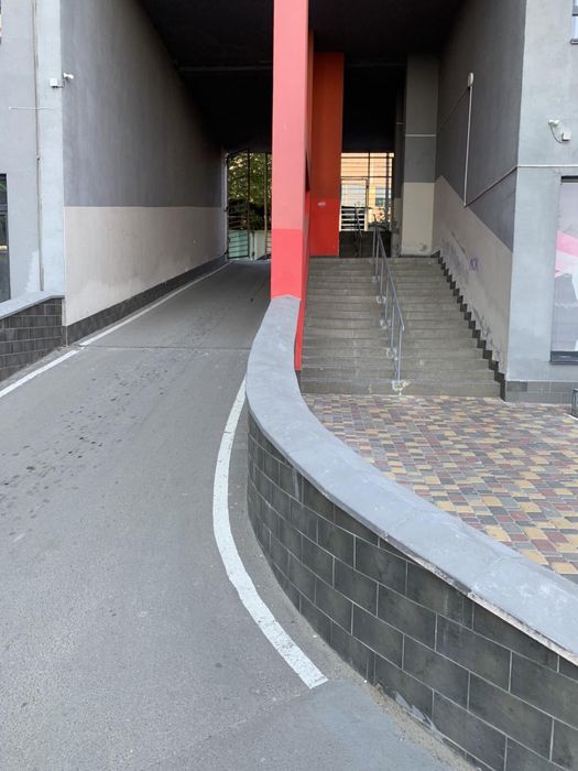 Квартира подобово в новому будинку з парковкою.Світло 24/7