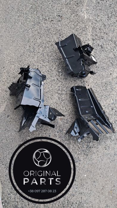 Крило заднє ліве toyota camry 80 2024+ нове оригінал
