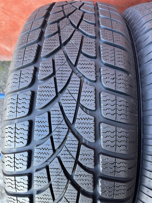 215/65/16 R16 Dunlop SP winter Sport 3D зима 2 шт