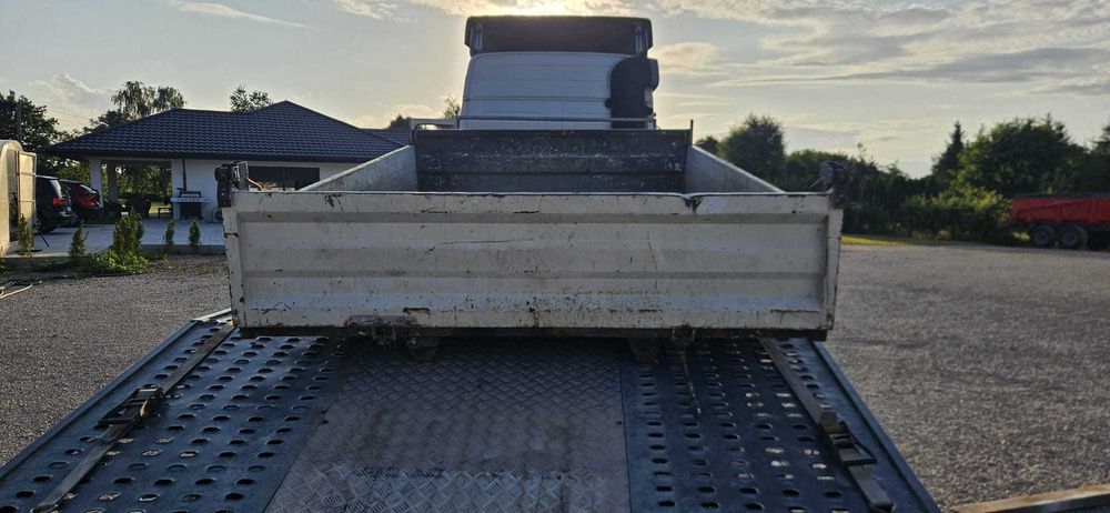 Paka wywrot Iveco zabudowa Meiller 300x200