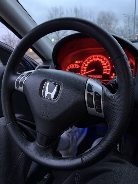 Honda Accord 7 2003 2.0