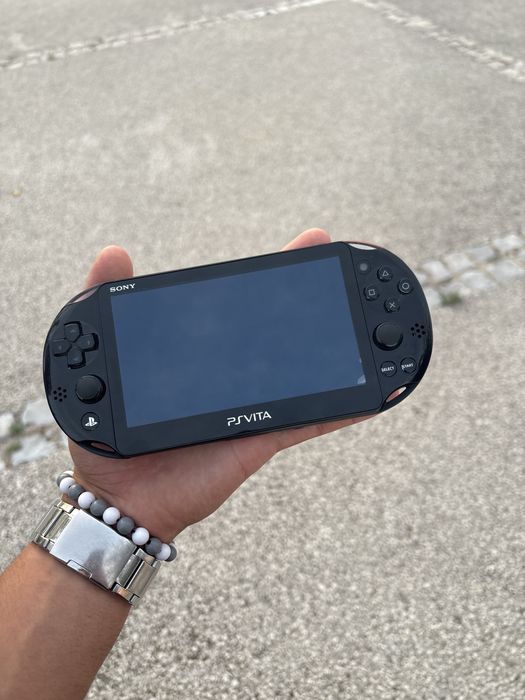 PS Vita Slim como nova