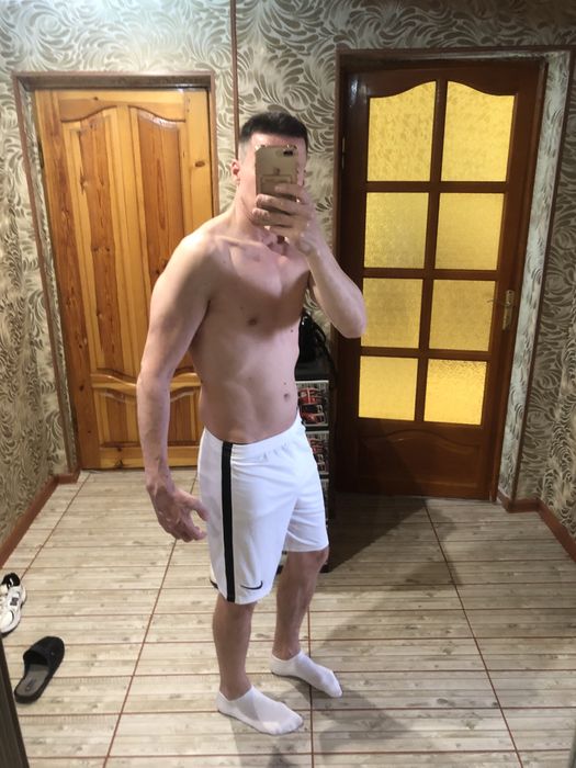 Спортивные шорты Nike DRI - FIT