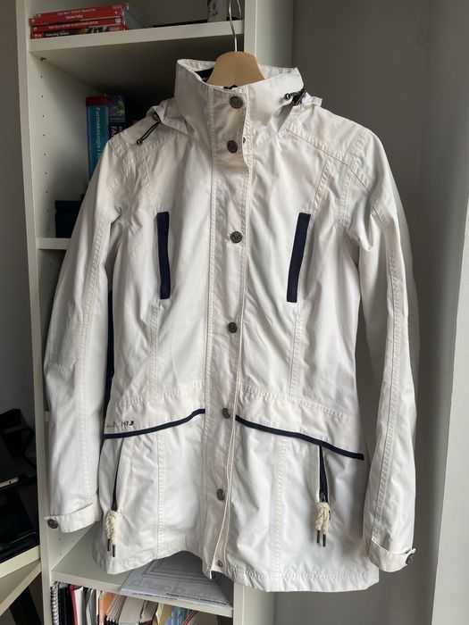 Kurtka przeciwdeszczowa w stylu narciarskim