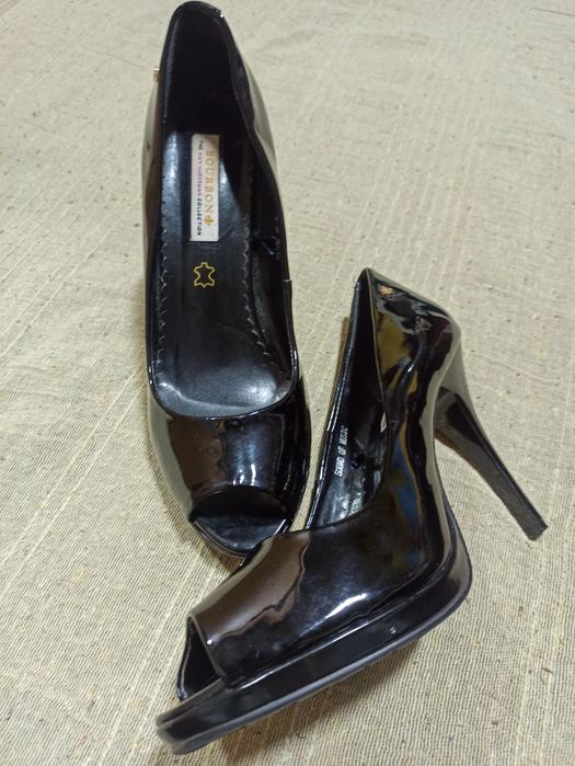 Szpilki Bourbon Amy Huberman