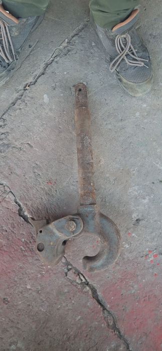 Hak od stara 266 lub innych