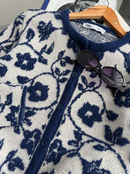 Теплый шерстяной жаккардовый кардиган zara • кофта • свитер